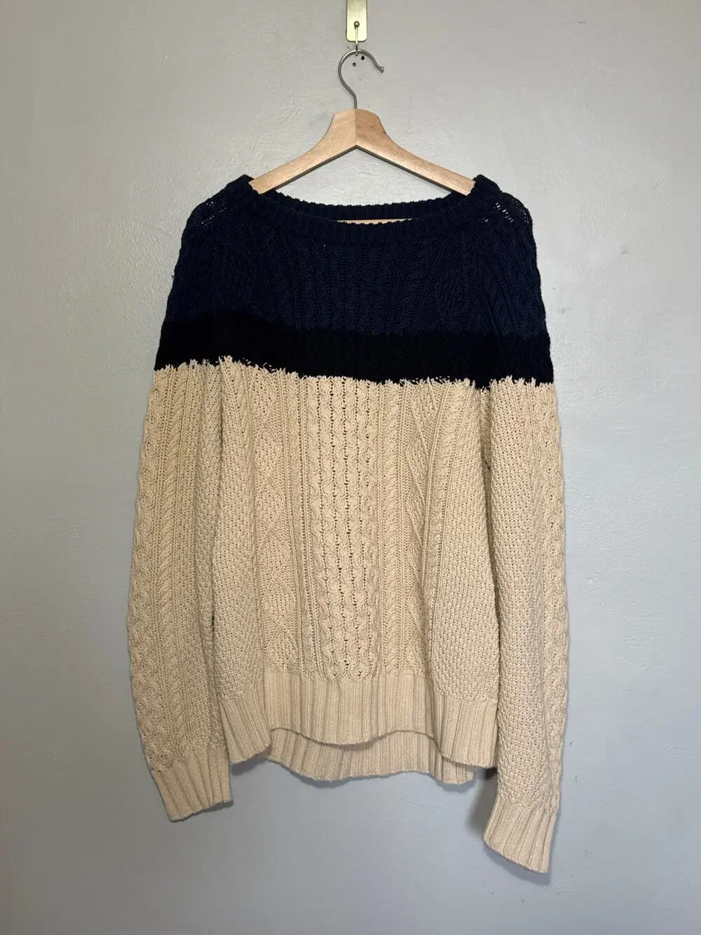 Men's Size XL Vintage L.L. Bean Signature Blue Cream Striped Heavy Knit Sweater